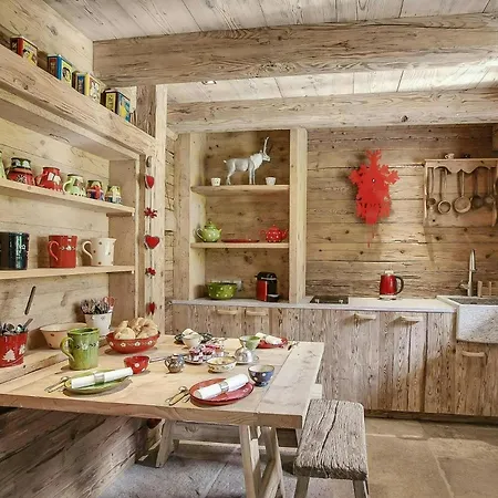The Super Cabin Of The World Chalet