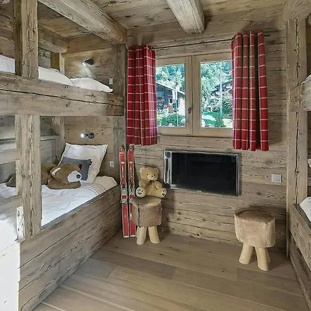 The Super Cabin Of The World *
